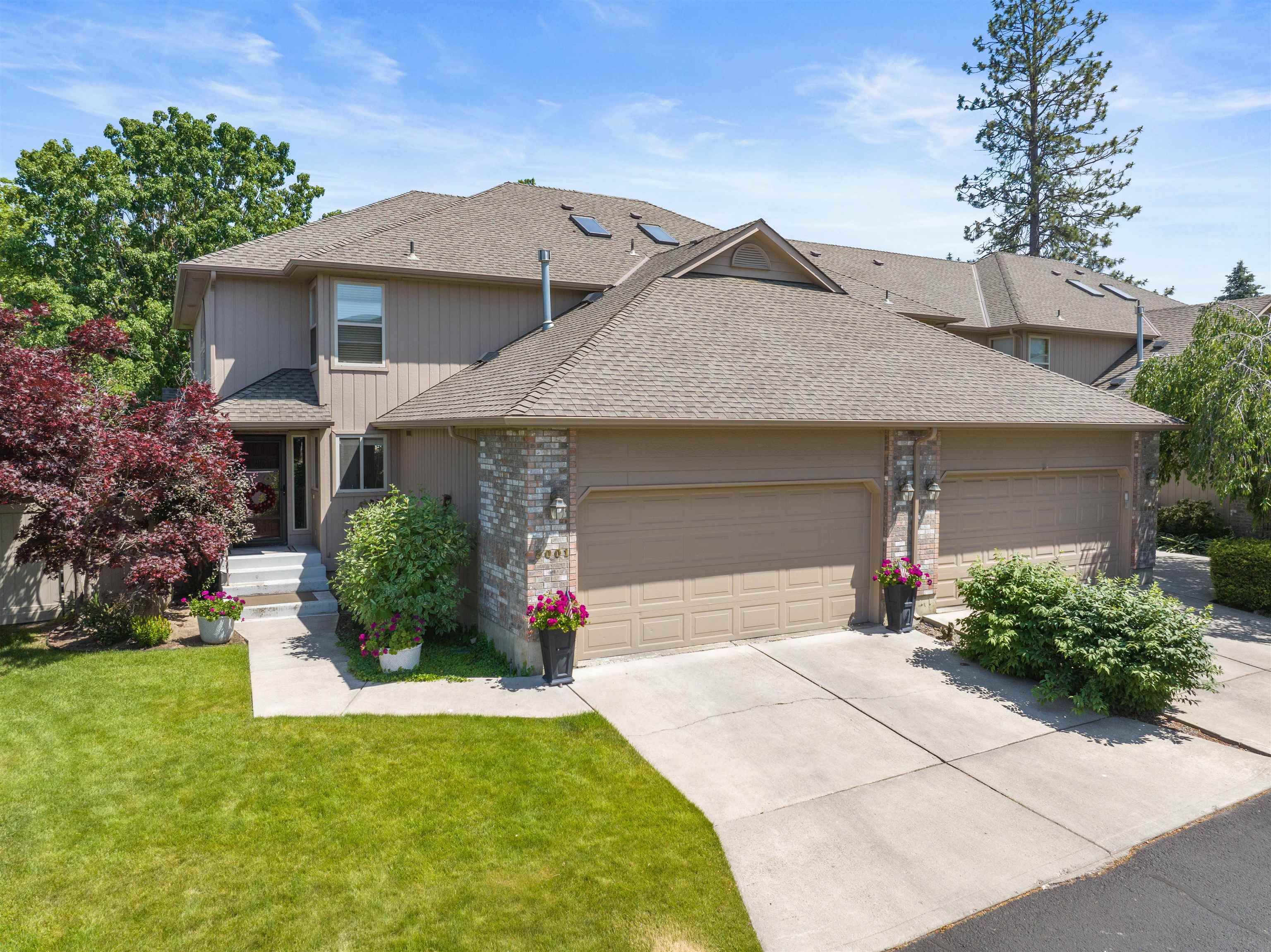 3001 S Winthrop Ln 3001  Spokane WA 99203 photo