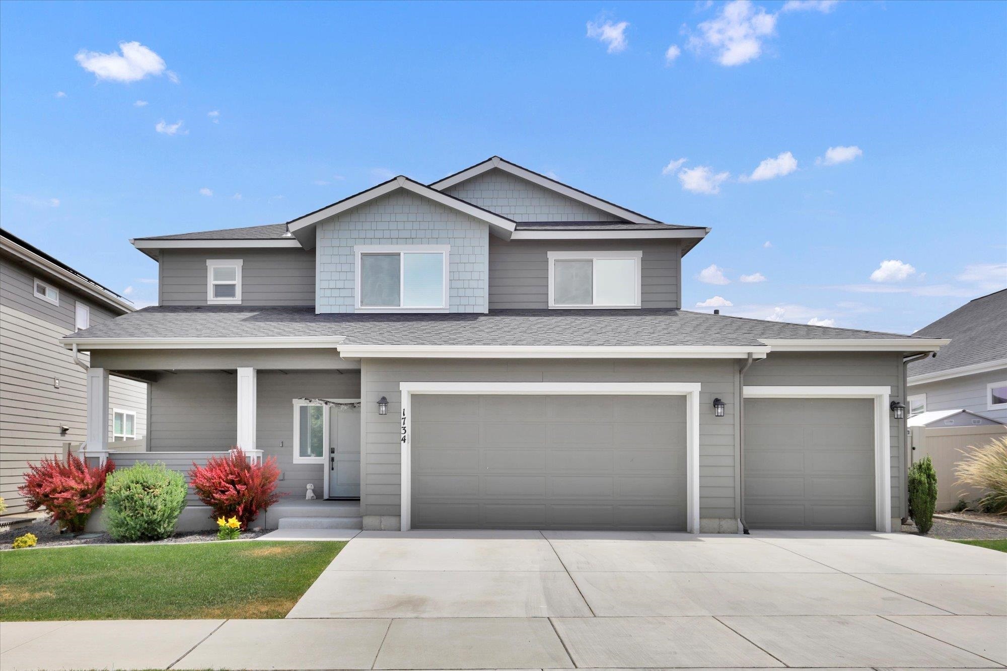 Property Photo: 1734 N Hood River Rd WA 99019