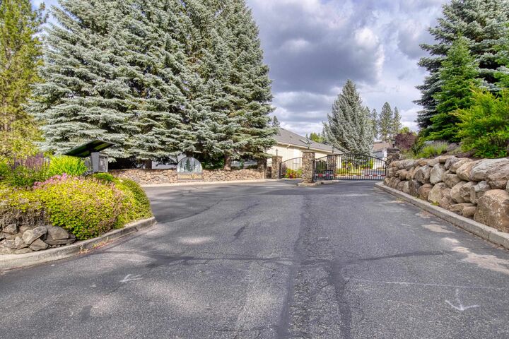 Property Photo: 4912 S Kenzie Ct WA 99224