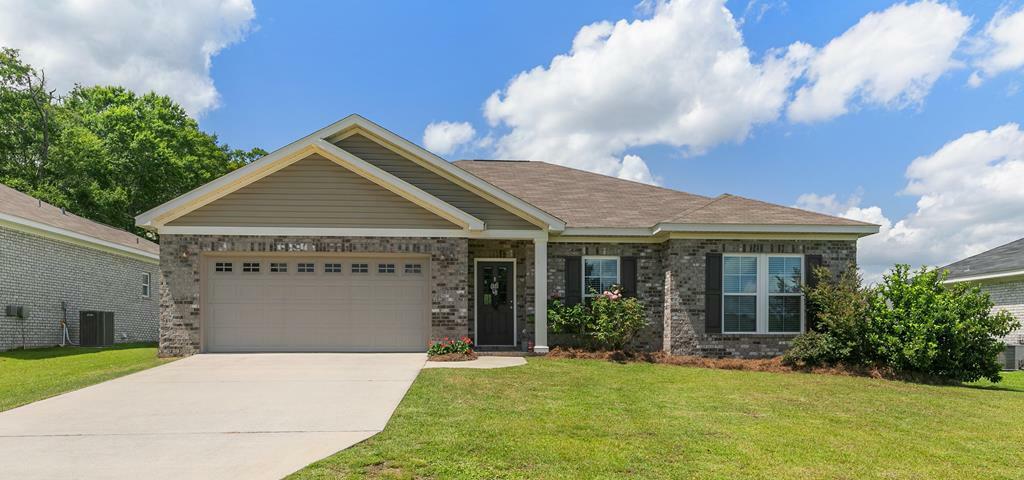Property Photo: 108 Yaupon Ct. AL 36301