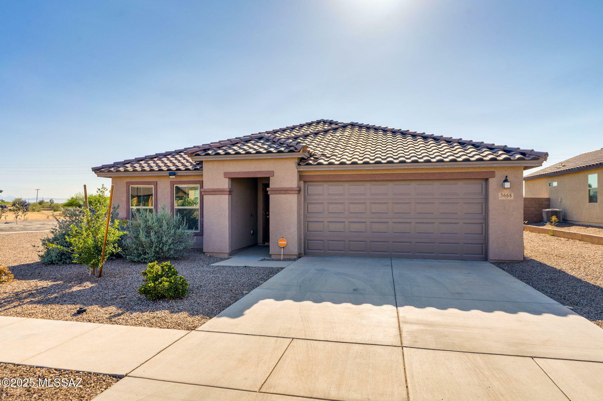 Property Photo: 5668 S Ruby Quinn Place AZ 85757