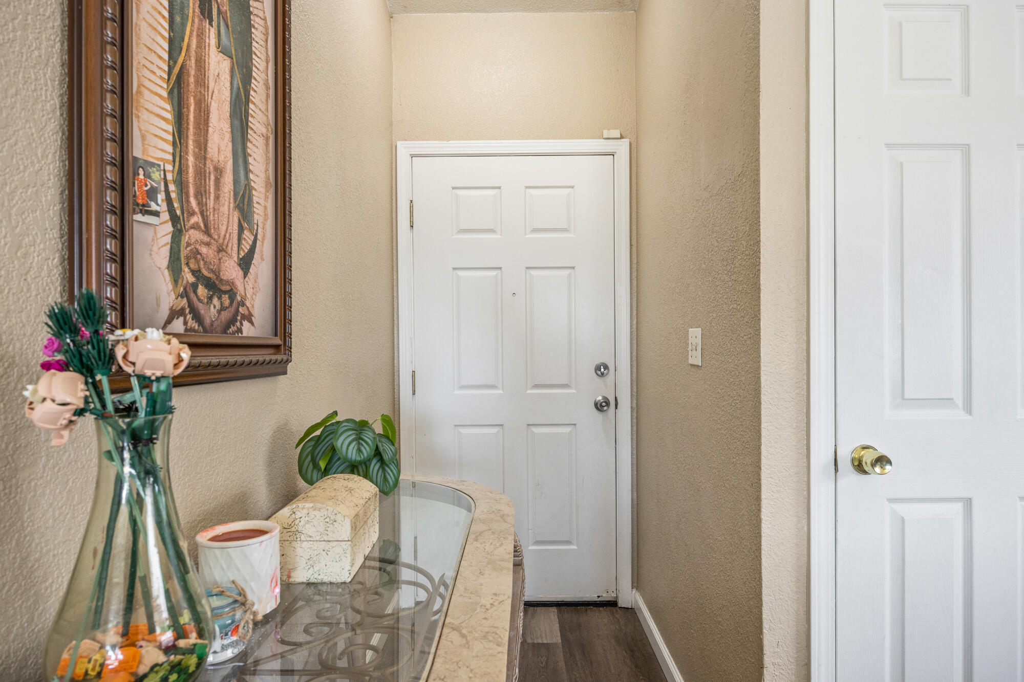 Property Photo: 473 Lemonwood Avenue CA 93274