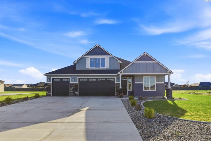 Property Photo:  6627 Lazy B Dr  WA 99301 