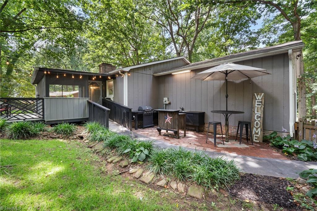 Property Photo:  7169 Mantlewood Lane  NC 27284 