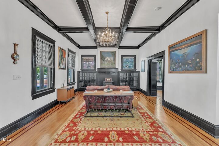 Property Photo: 118 N 7th Street NC 27577