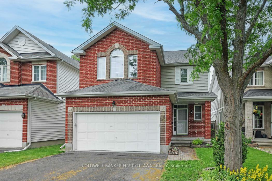 69 Friendly Crescent  Stittsville - Munster - Richmond ON K2S 2B6 photo
