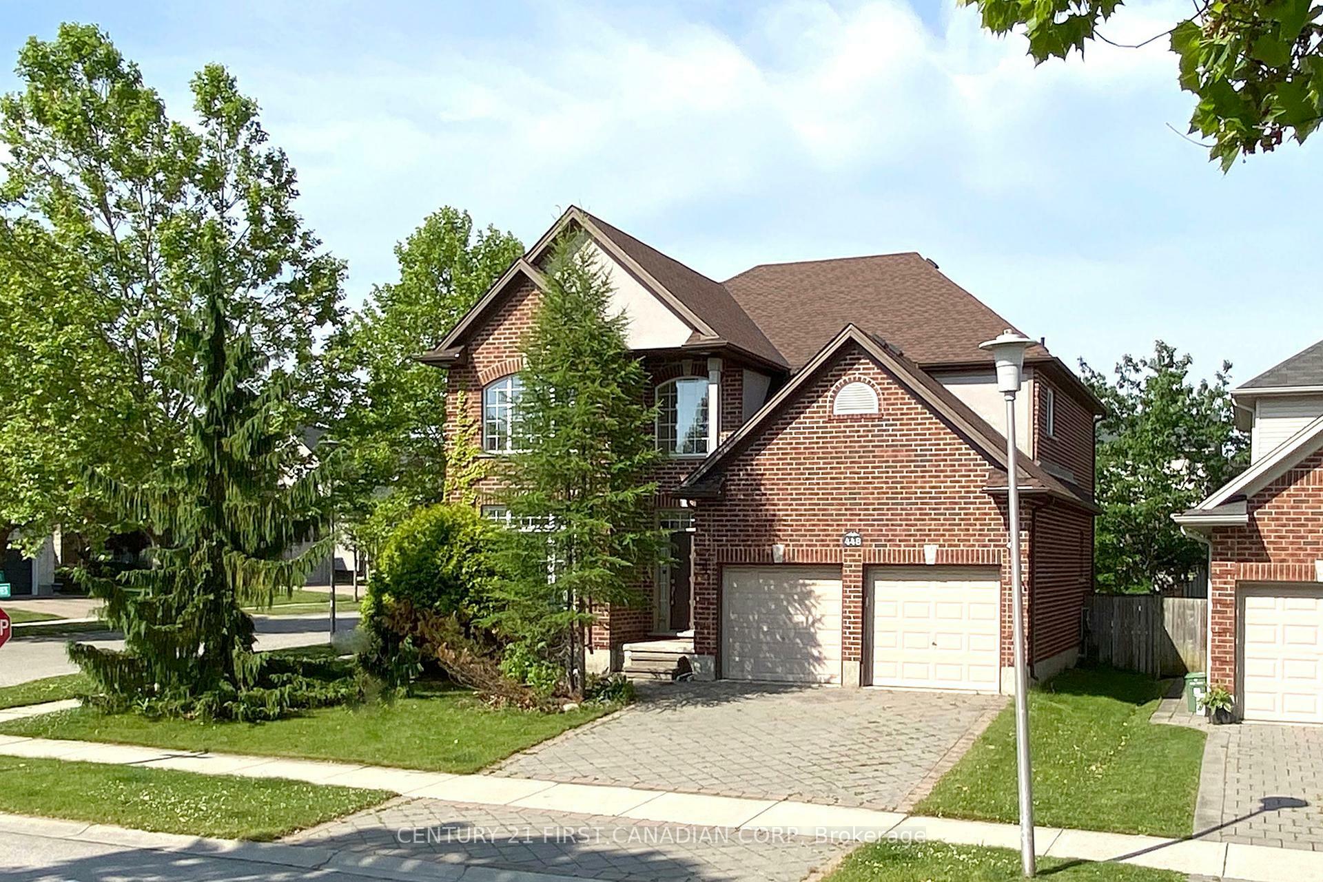 Photo de la propriété: 448 Cottontail Crescent ON N5X 4N4