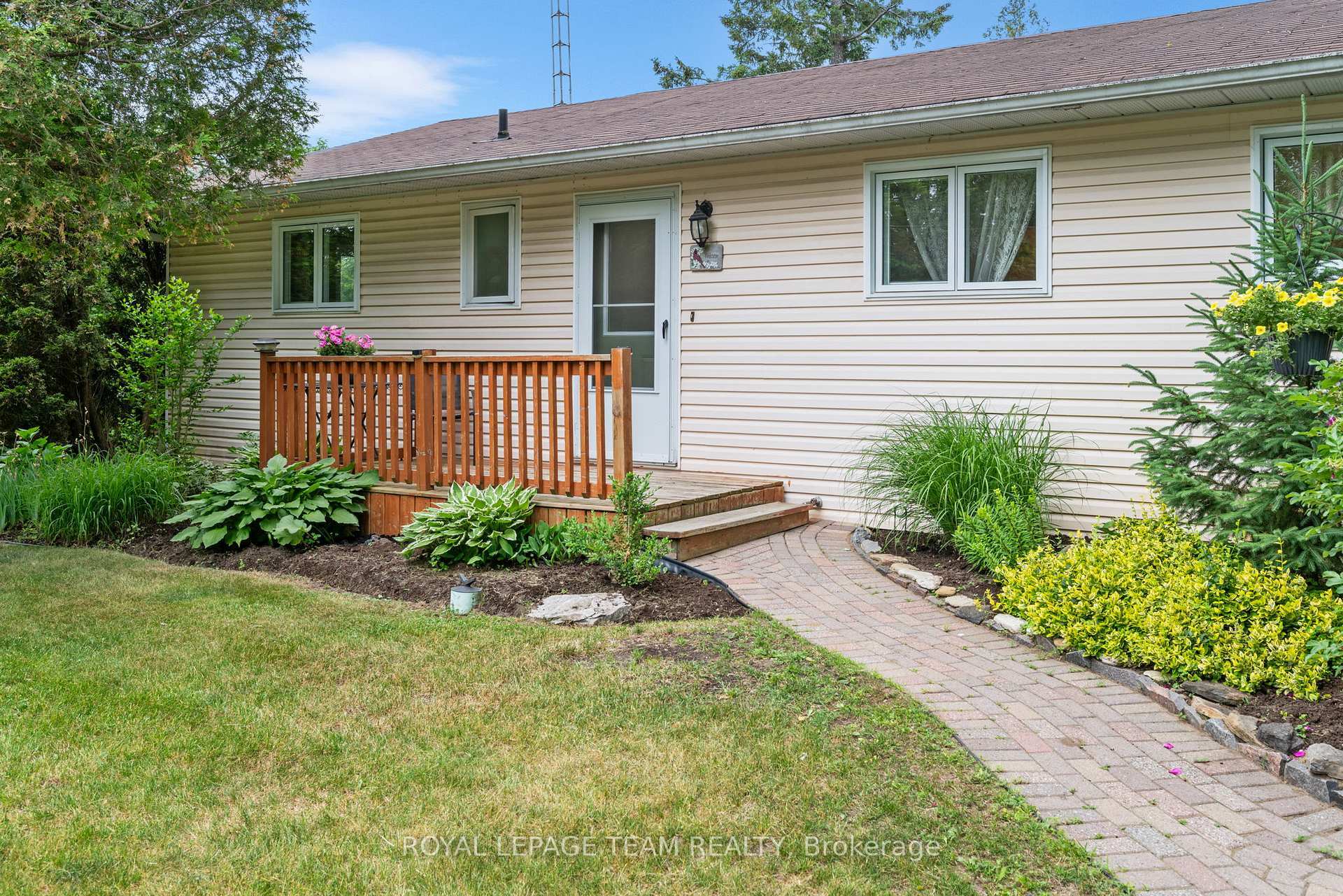 Property Photo: 2733 Rideau Glen Lane ON K0G 1J0
