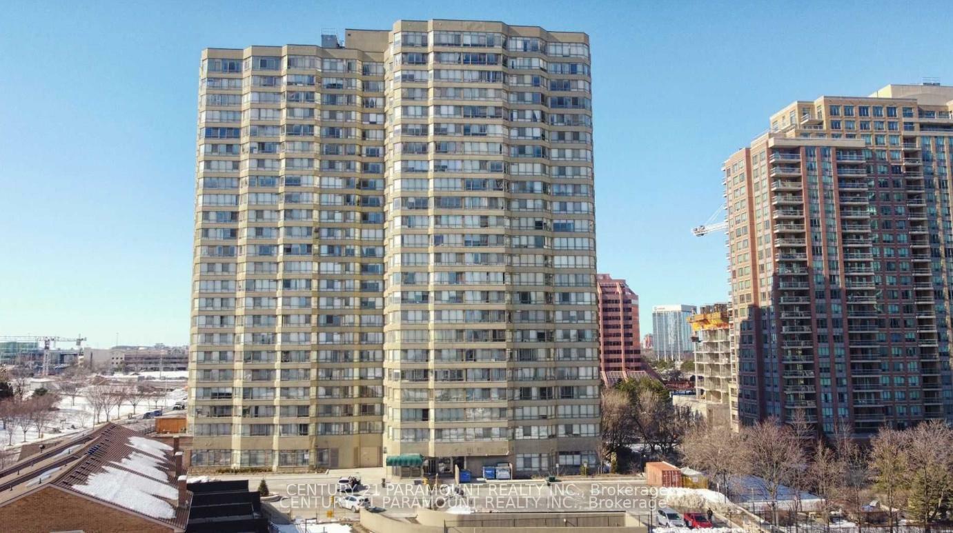 Photo de la propriété: 3605 Kariya Drive 2104 ON L5B 3J4