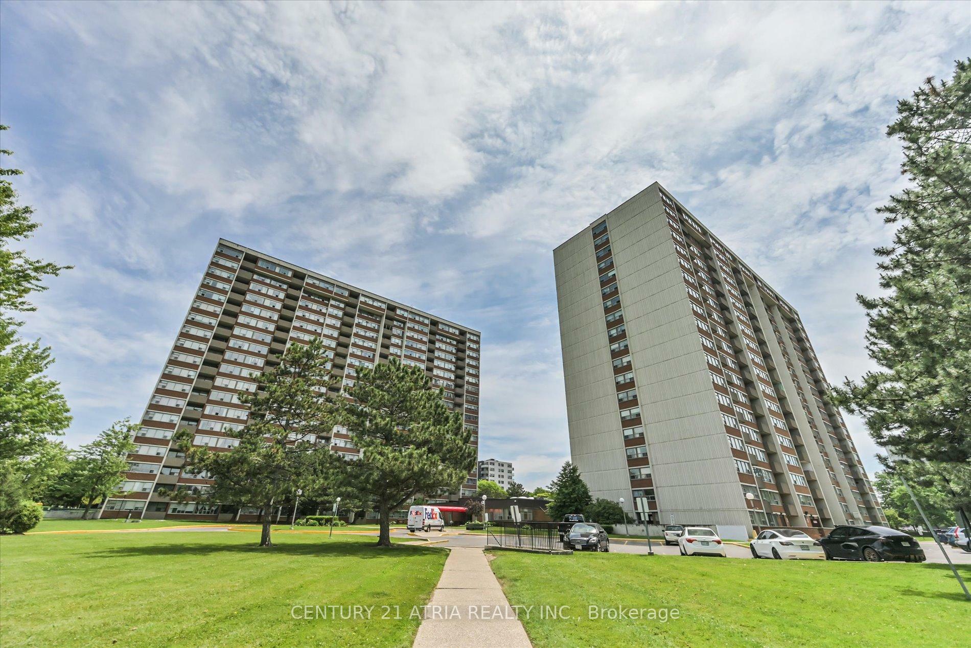 Property Photo: 25 Silver Springs Boulevard 403 ON M1V 1M9