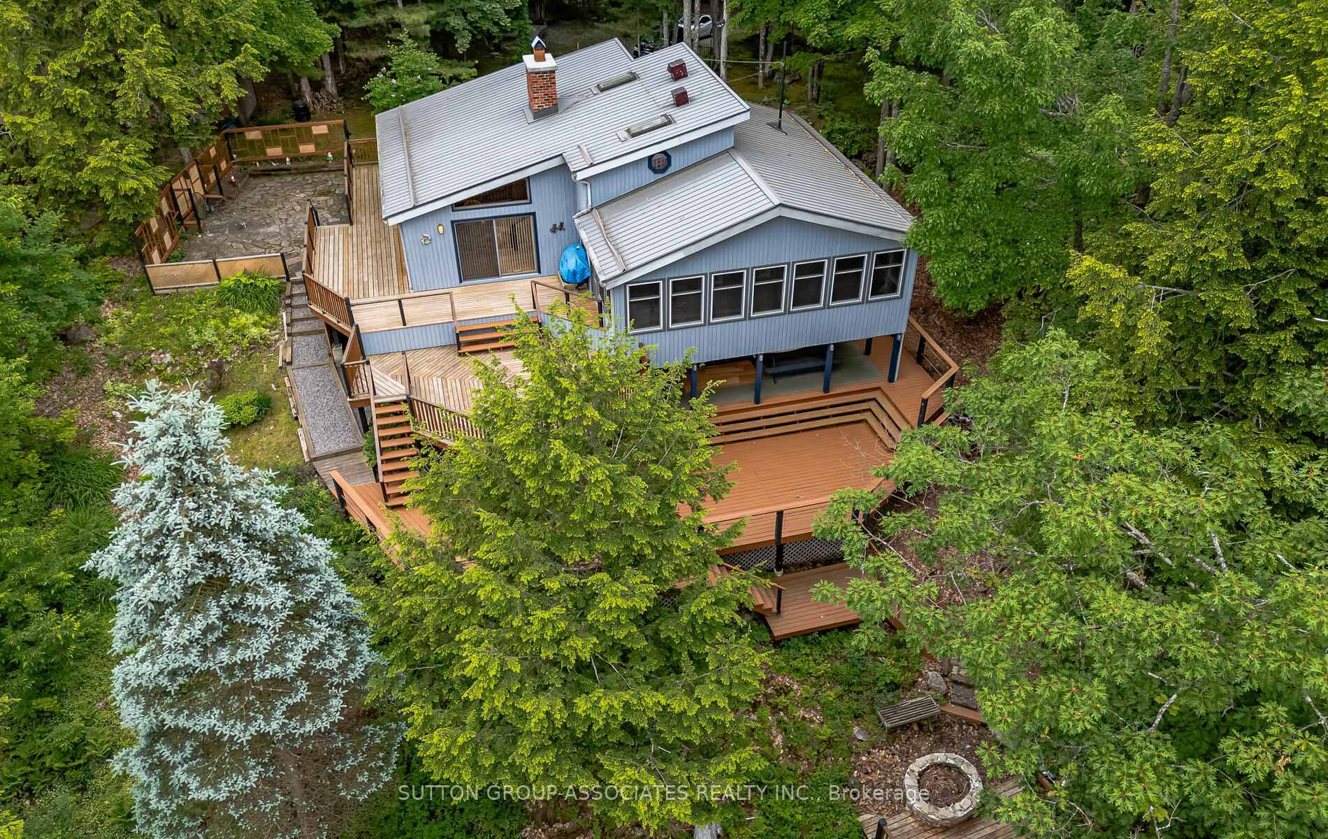 Property Photo: 1105 Butterfly Road 5 ON P0B 1J0