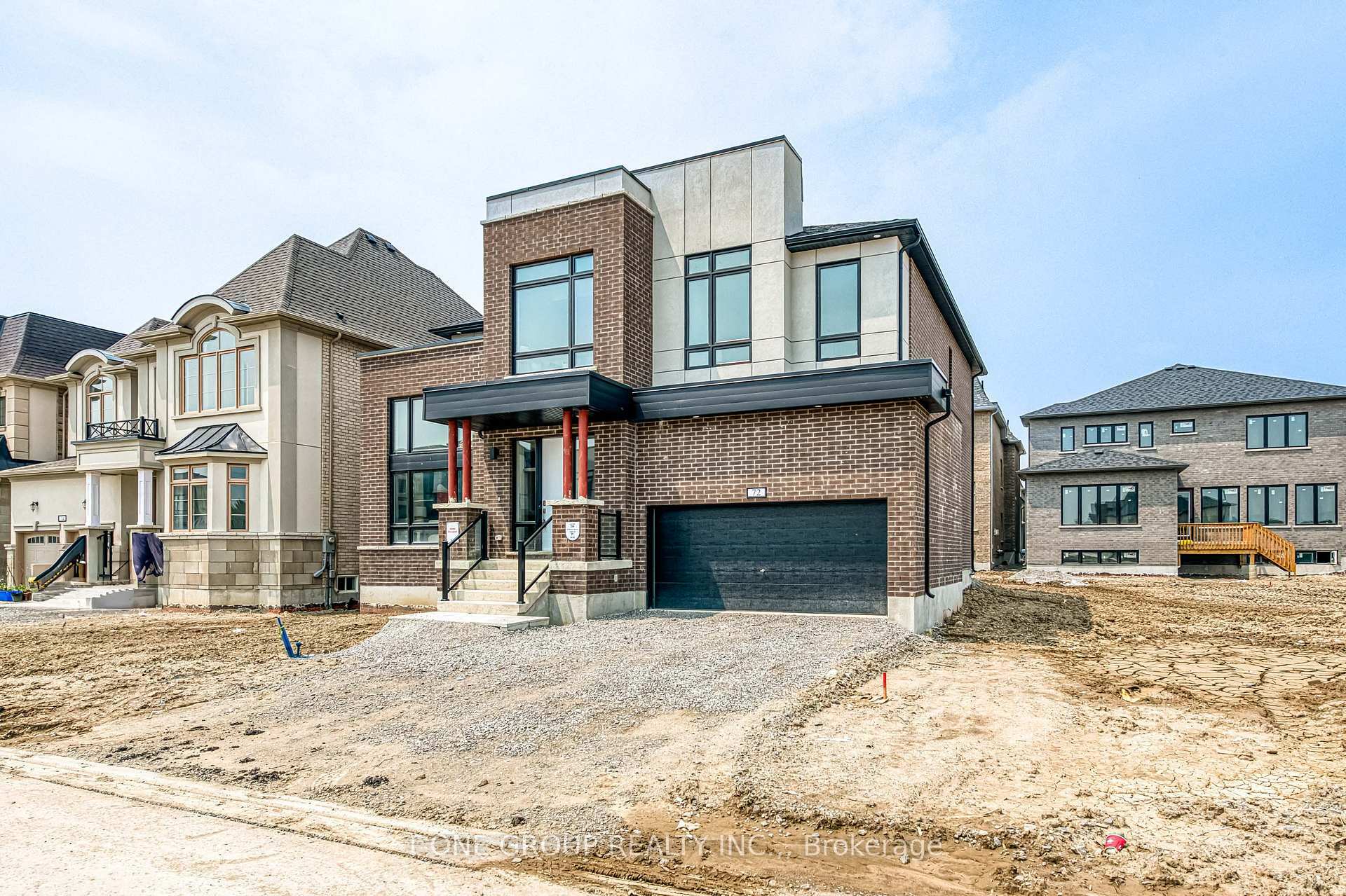 Property Photo: 72 Meizhou Avenue ON L6C 3N1