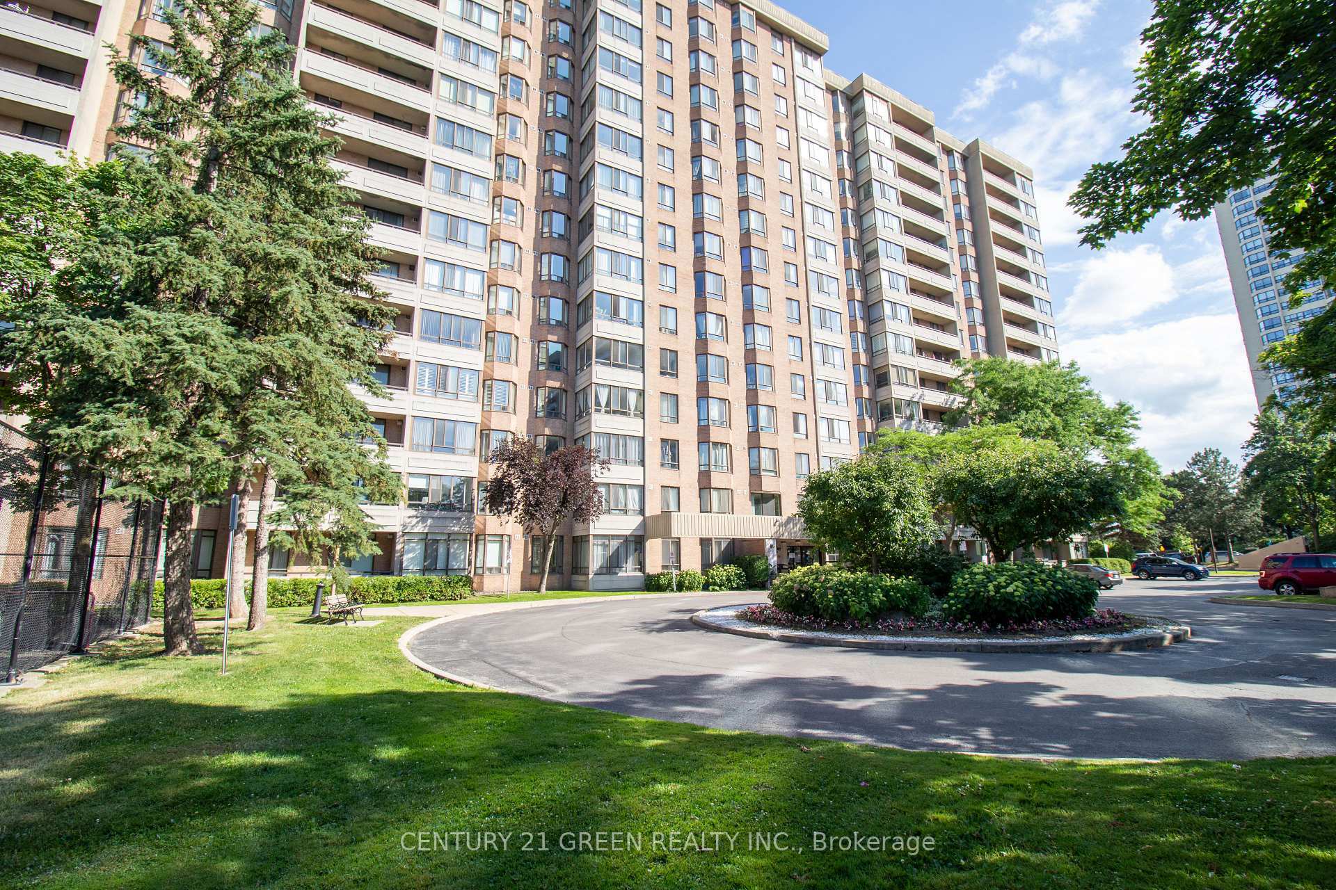 Photo de la propriété:  5 Lisa Street 706  ON L6T 4T4 