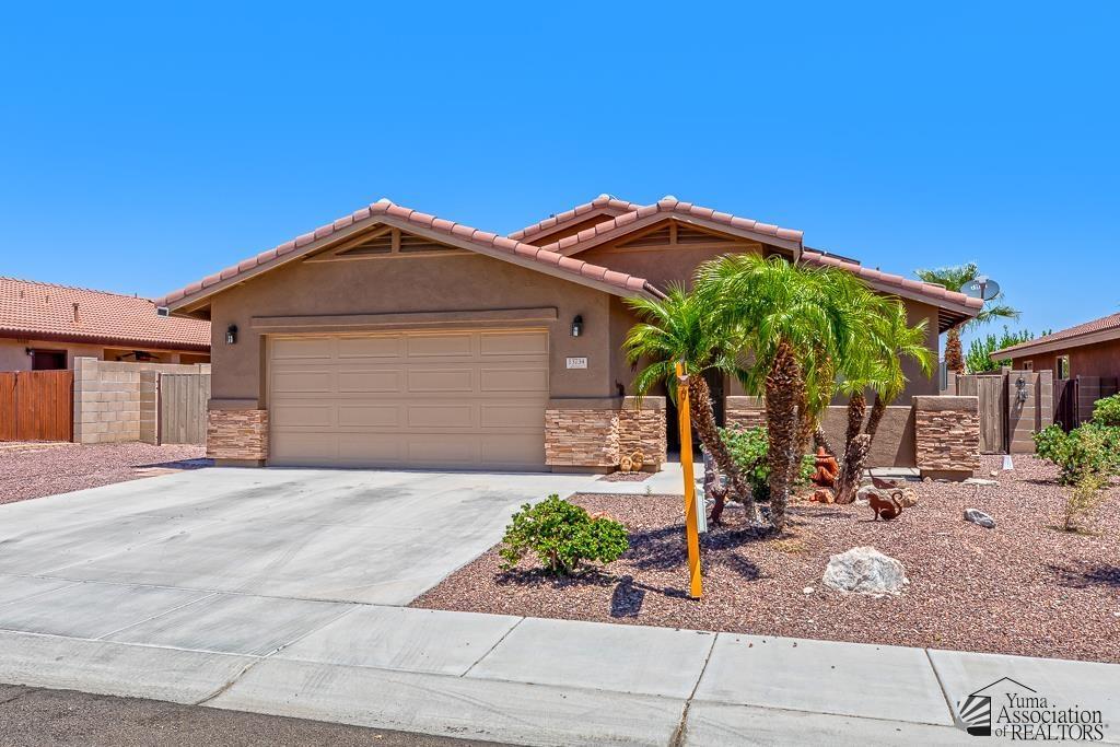 Property Photo: 13734 E 45 Dr AZ 85367-4785