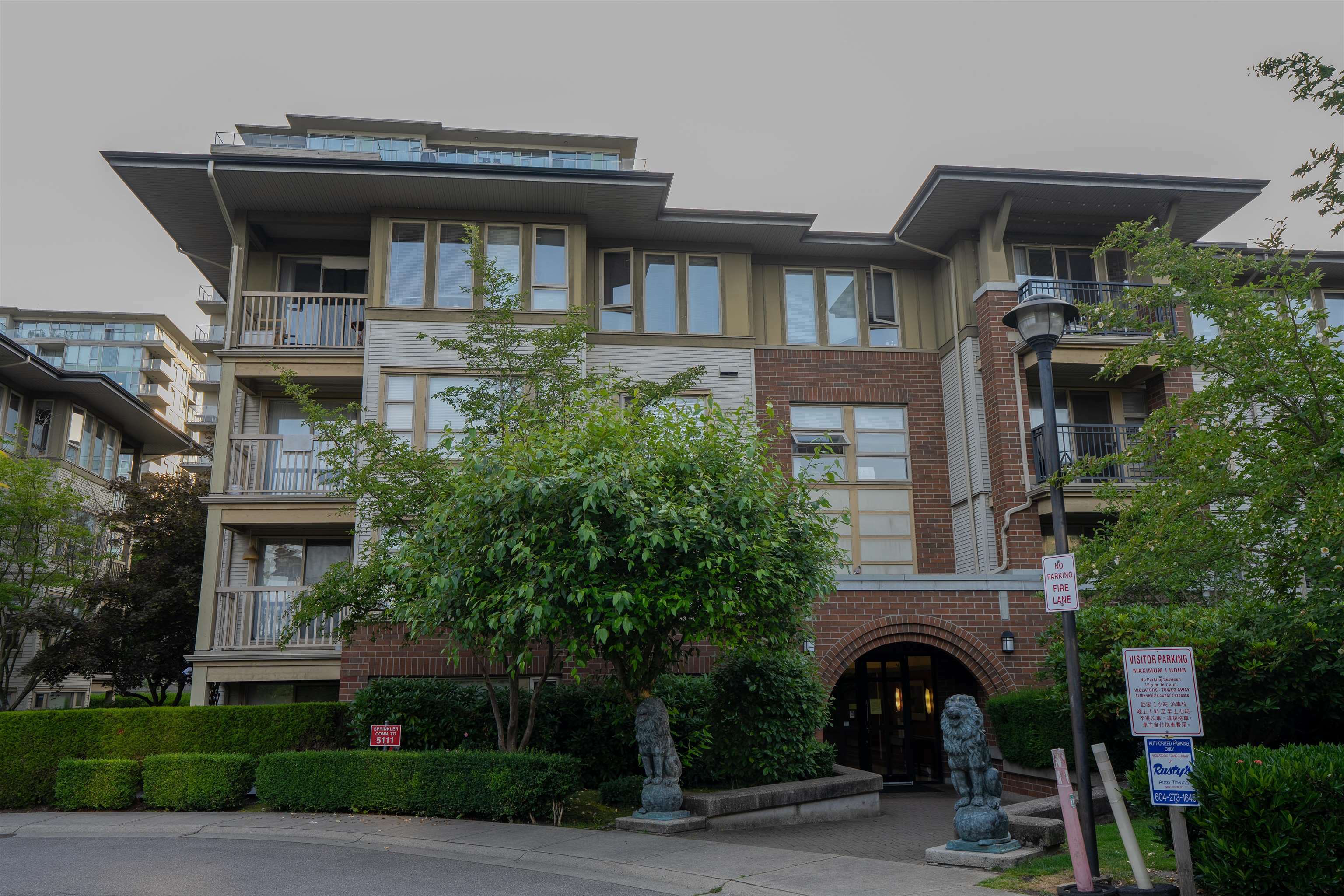Property Photo: 5111 Garden City Road 5113 BC V6X 4H4