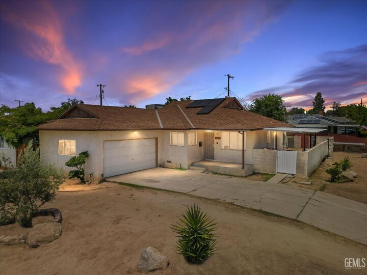 1416 Duke Drive  Bakersfield CA 93305 photo