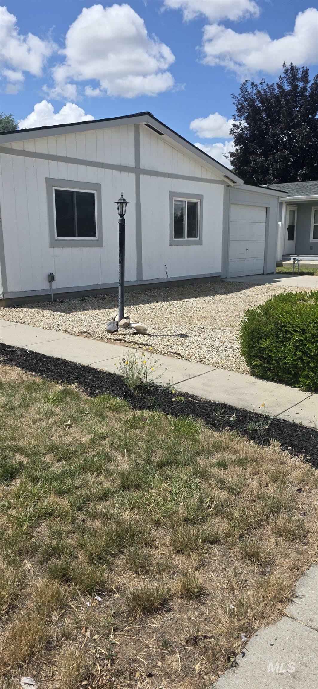 10675 W W Glen Ellyn Street  Boise ID 83713 photo