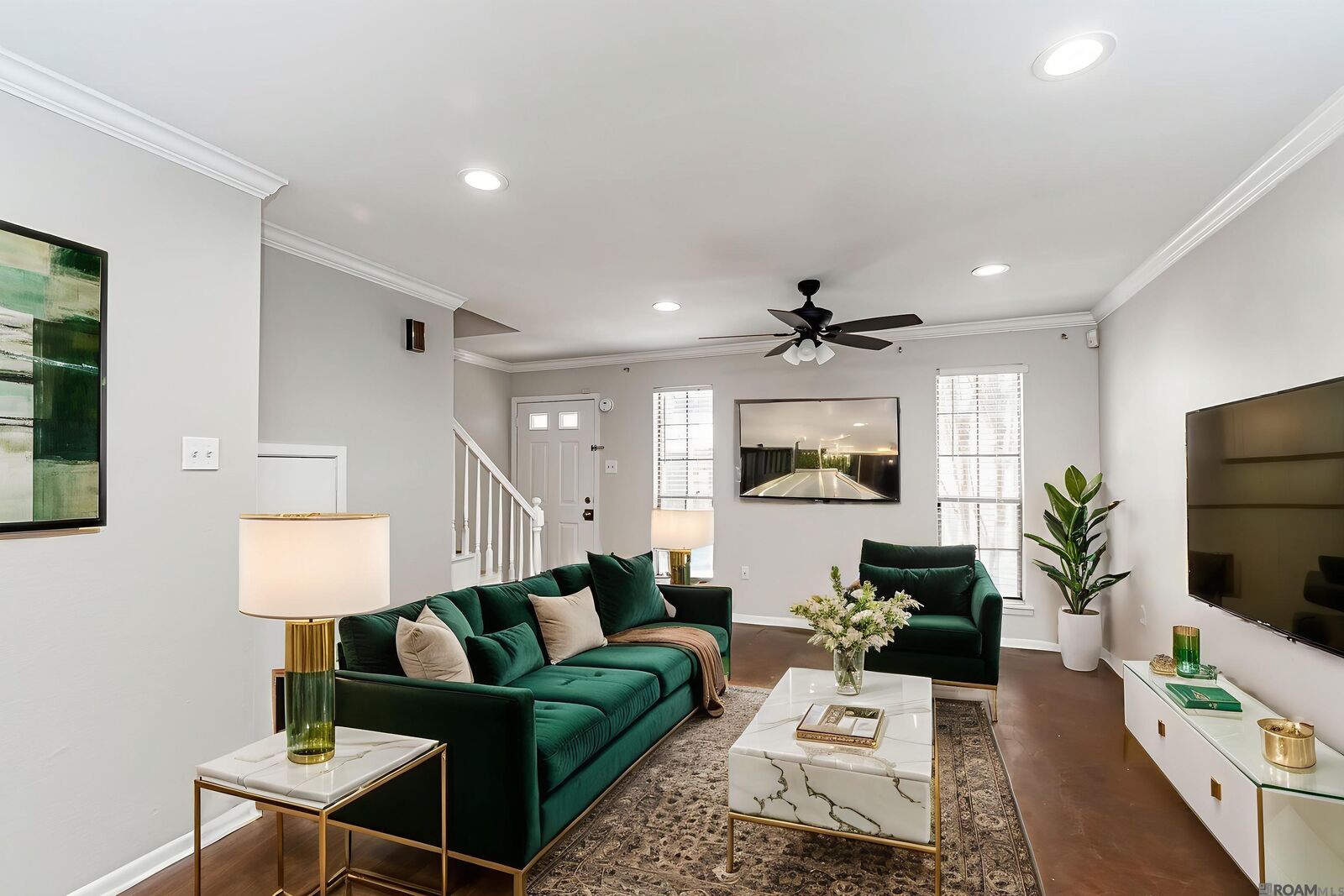 Property Photo:  4219 Jefferson Woods Dr  LA 70809 