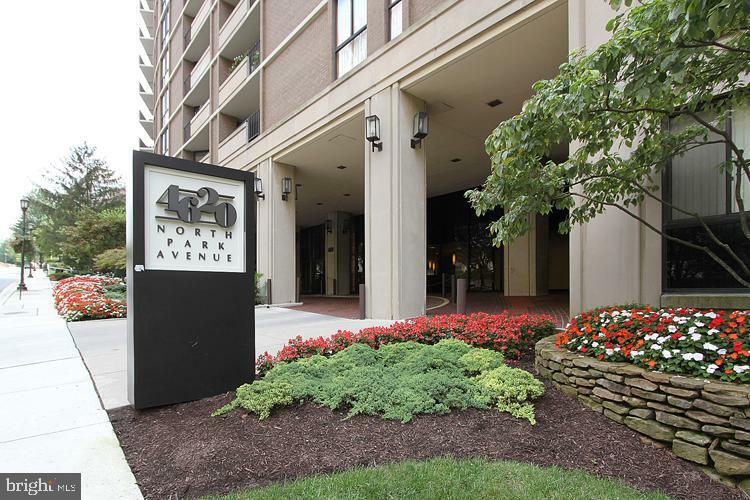 Property Photo:  4620 N Park Avenue 911E  MD 20815 