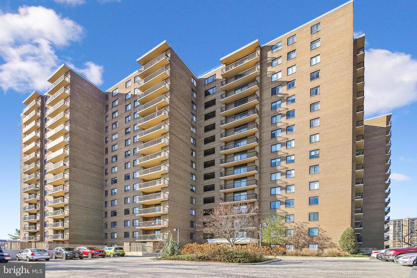 200 N Pickett Street 108  Alexandria VA 22304 photo