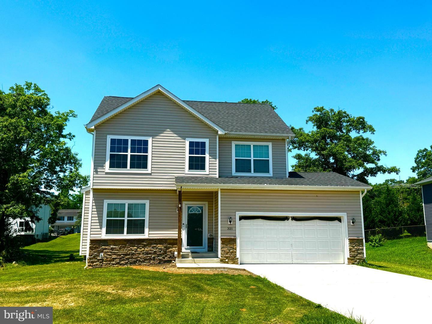 Property Photo: 321 Coralberry Drive WV 25401