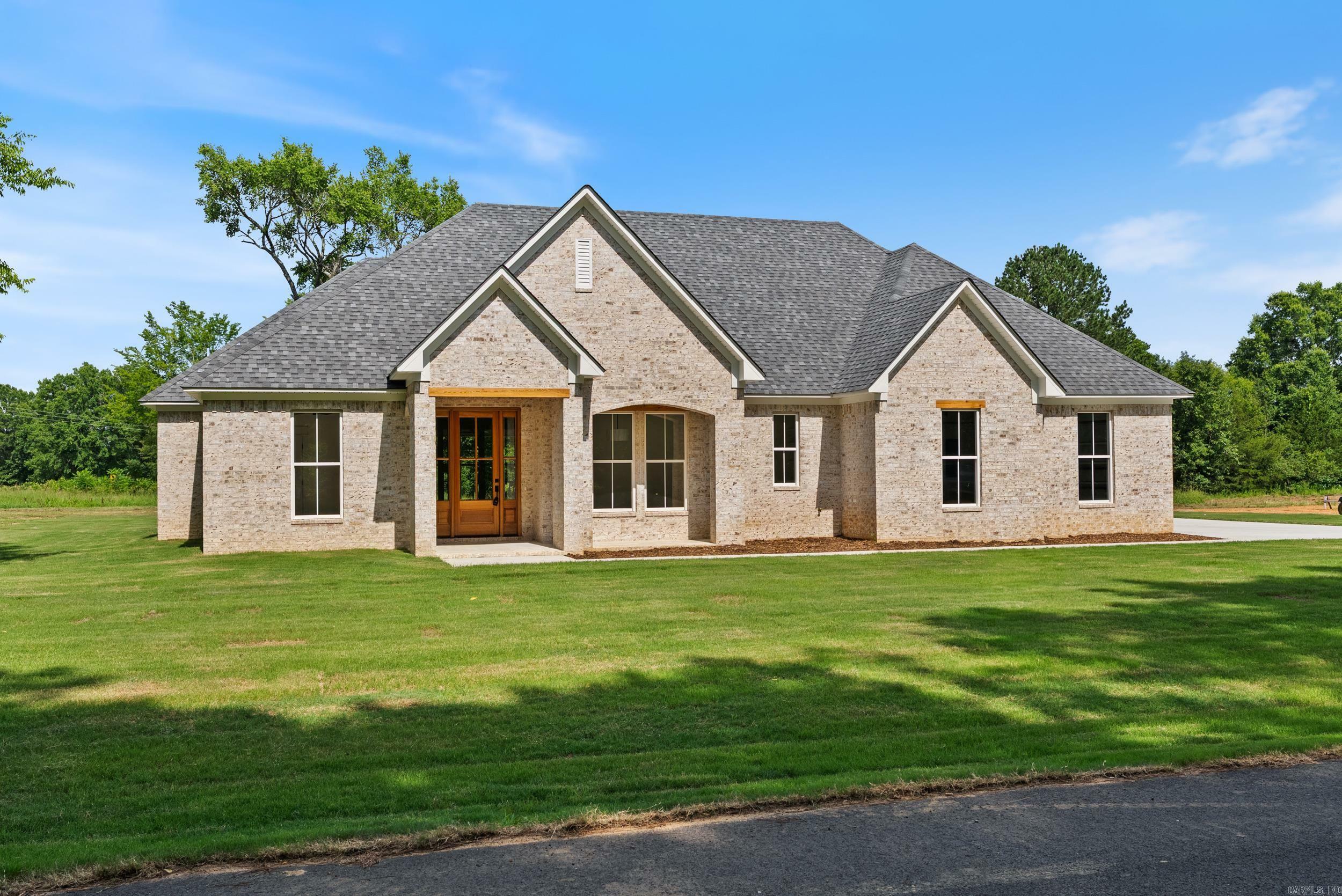 Property Photo: 3 Cardin Cove AR 72058
