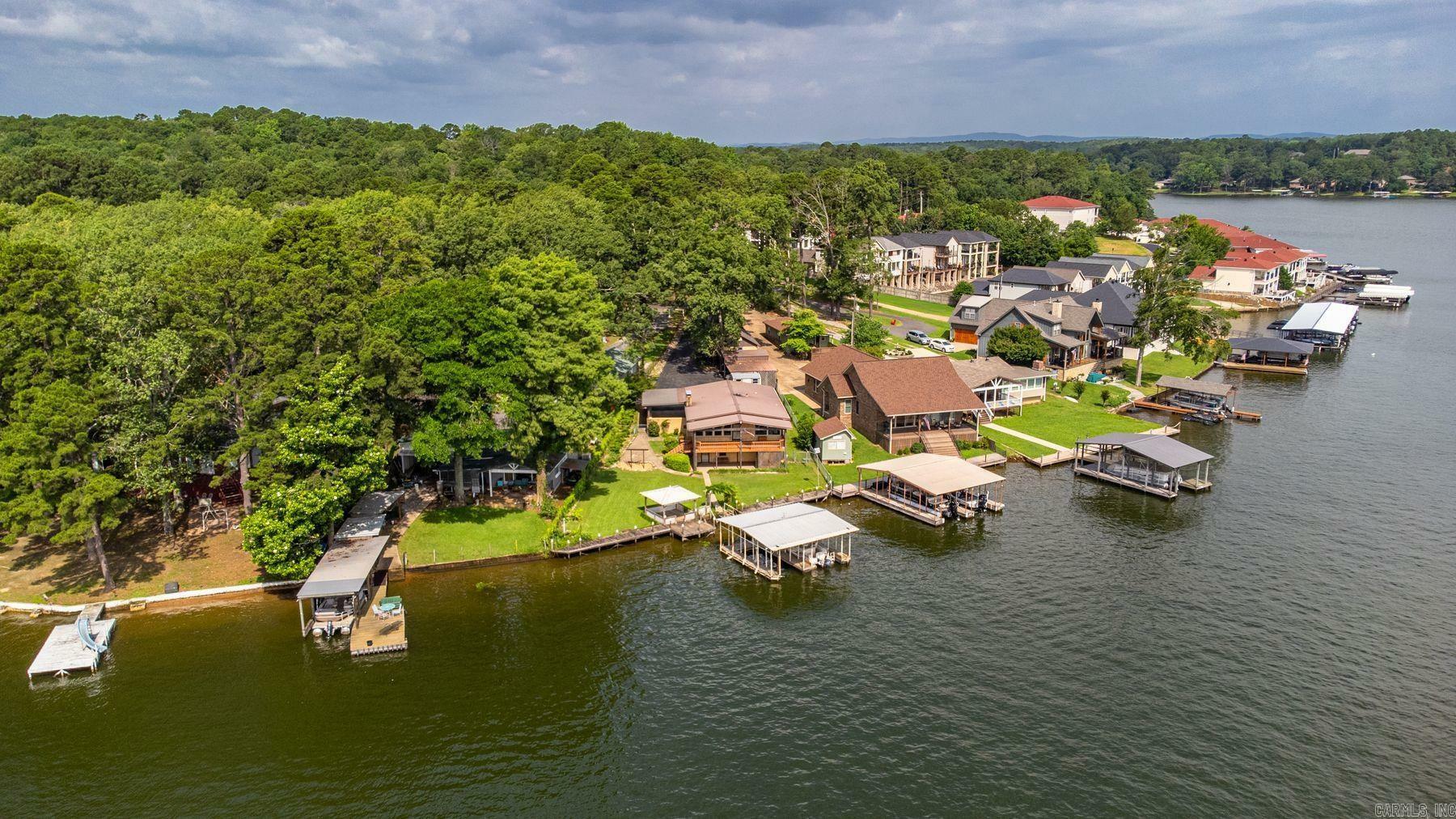 Property Photo: 218 McDonald Loop AR 71913
