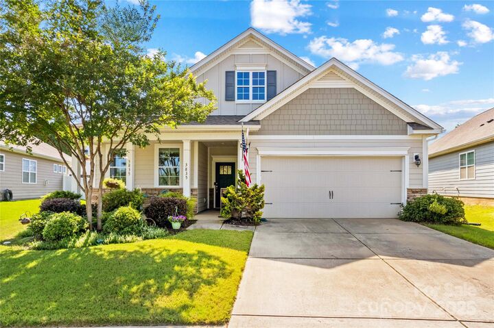 Property Photo: 3835 Norman View Drive NC 28673