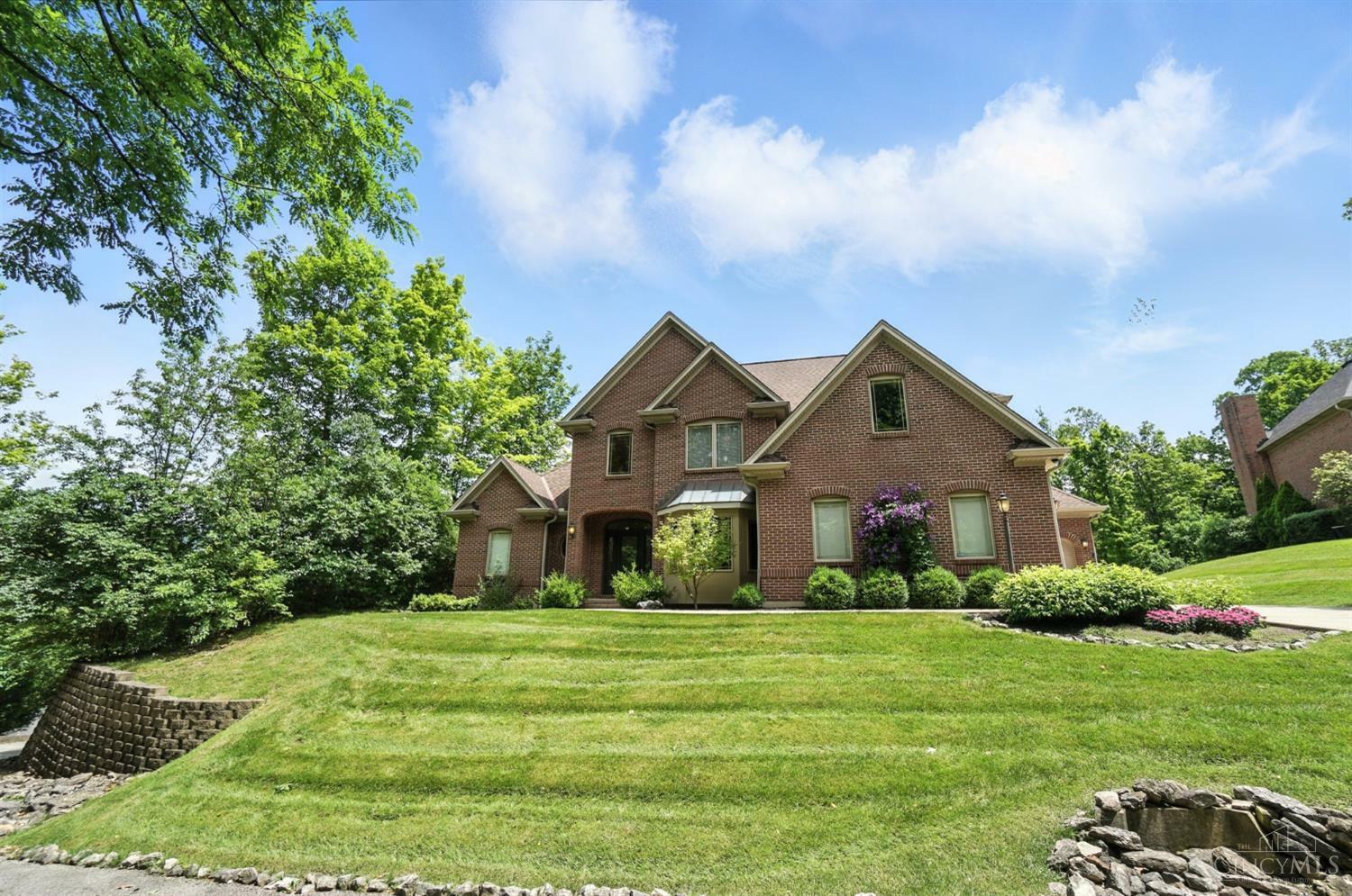 Property Photo: 2134 Harcourt Estates Drive OH 45244