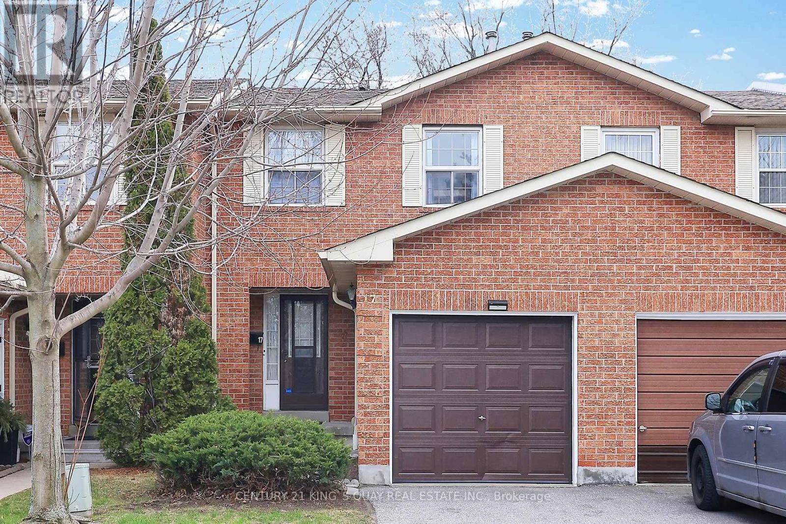 Property Photo: 25 Whitecap Boulevard 17 ON M1M 2Y5