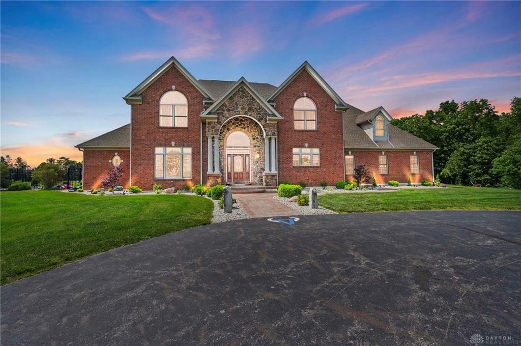 Property Photo: 10568 N Casstown Sidney Road OH 45356