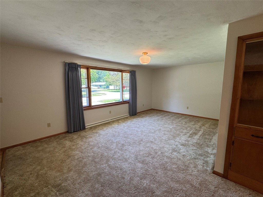 Property Photo: 10007 Martin Avenue PA 16423