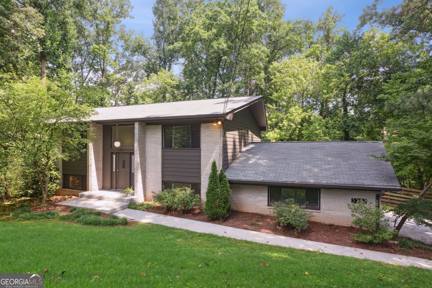 Property Photo: 3282 Leslie Court NE GA 30345