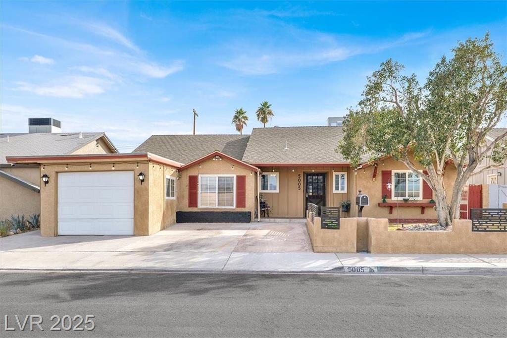 Property Photo:  5005 Harmony Avenue  NV 89107 