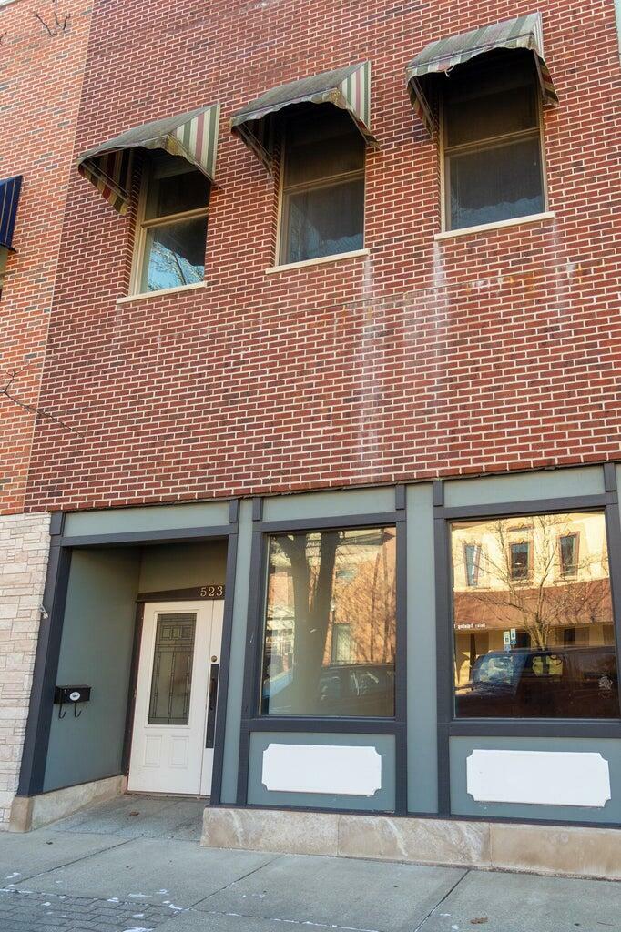 Property Photo: 525 Franklin Street 2 IN 46360