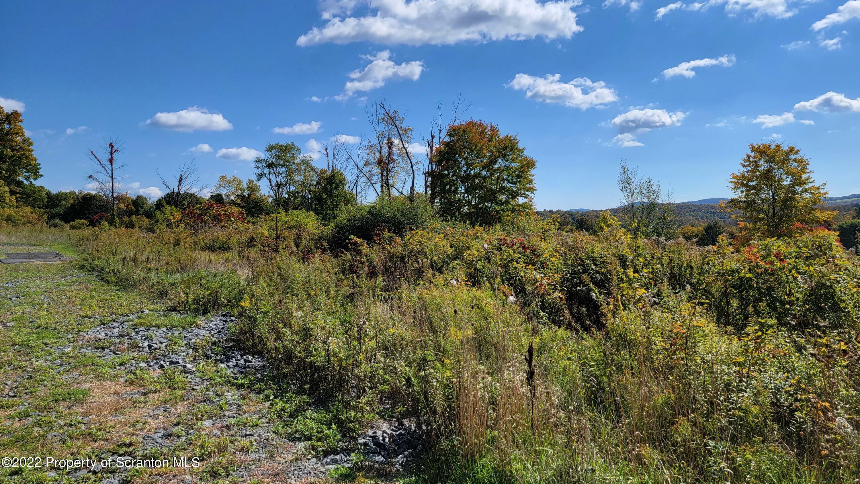 Property Photo:  45 Highpoint Drive  PA 18419 