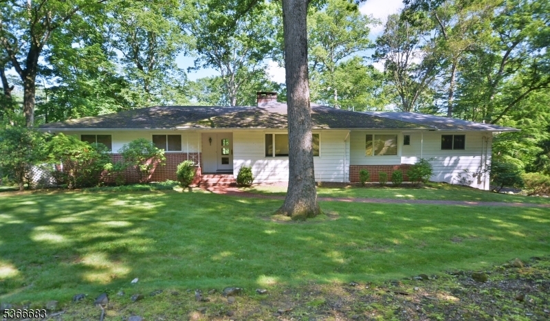 Property Photo: 72 Brook Dr NJ 07069