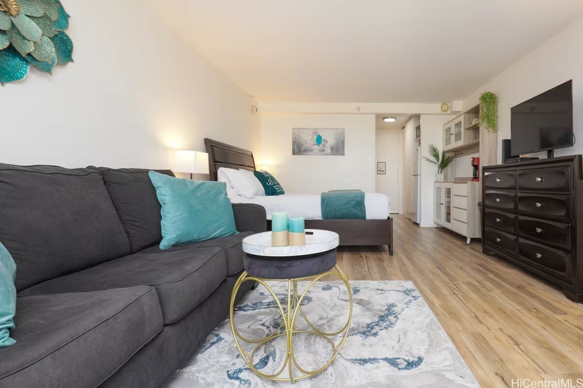 445 Seaside Avenue 3316  Honolulu HI 96815 photo