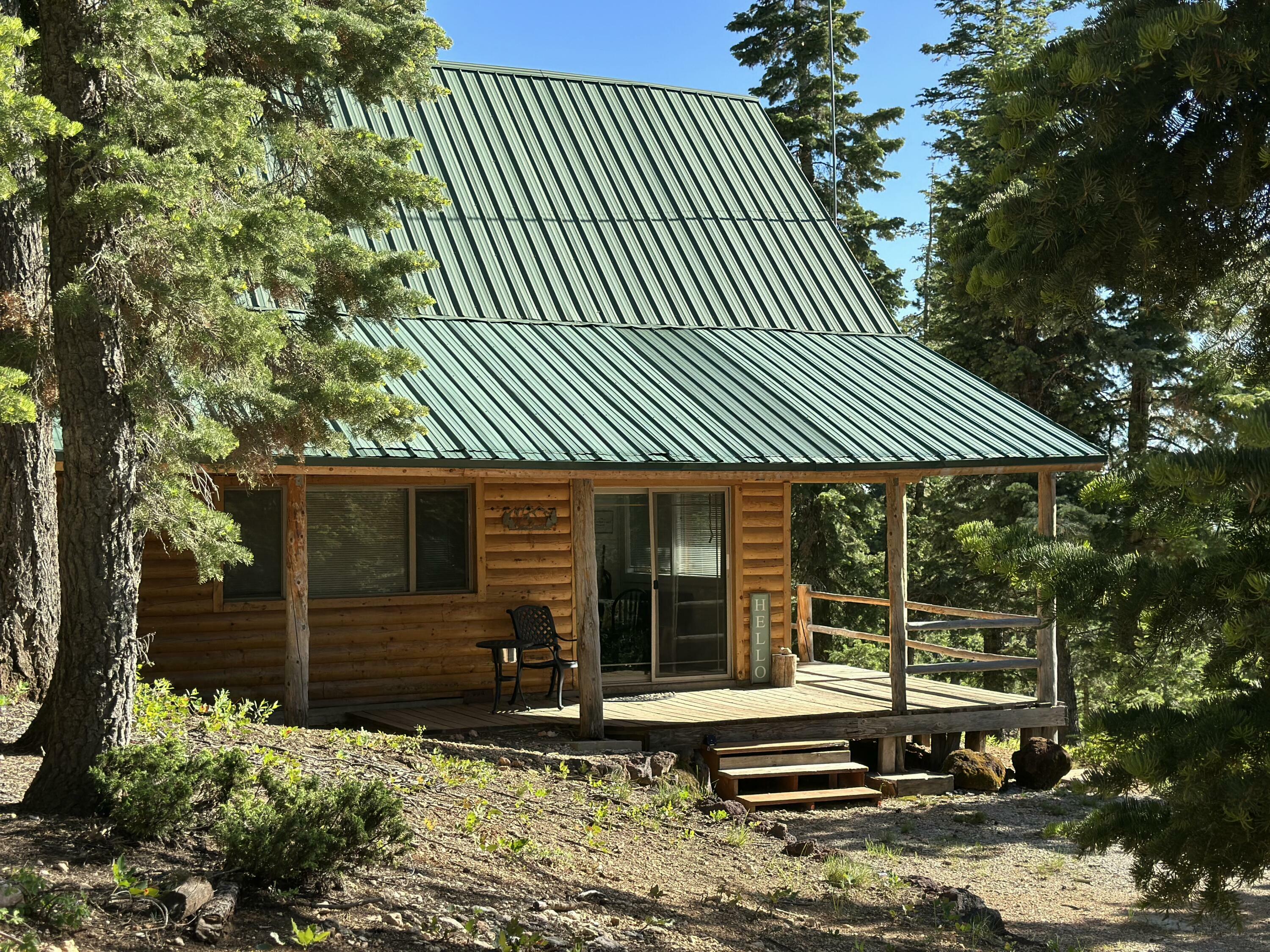 Property Photo:  1365 W View Dr  UT 84762 