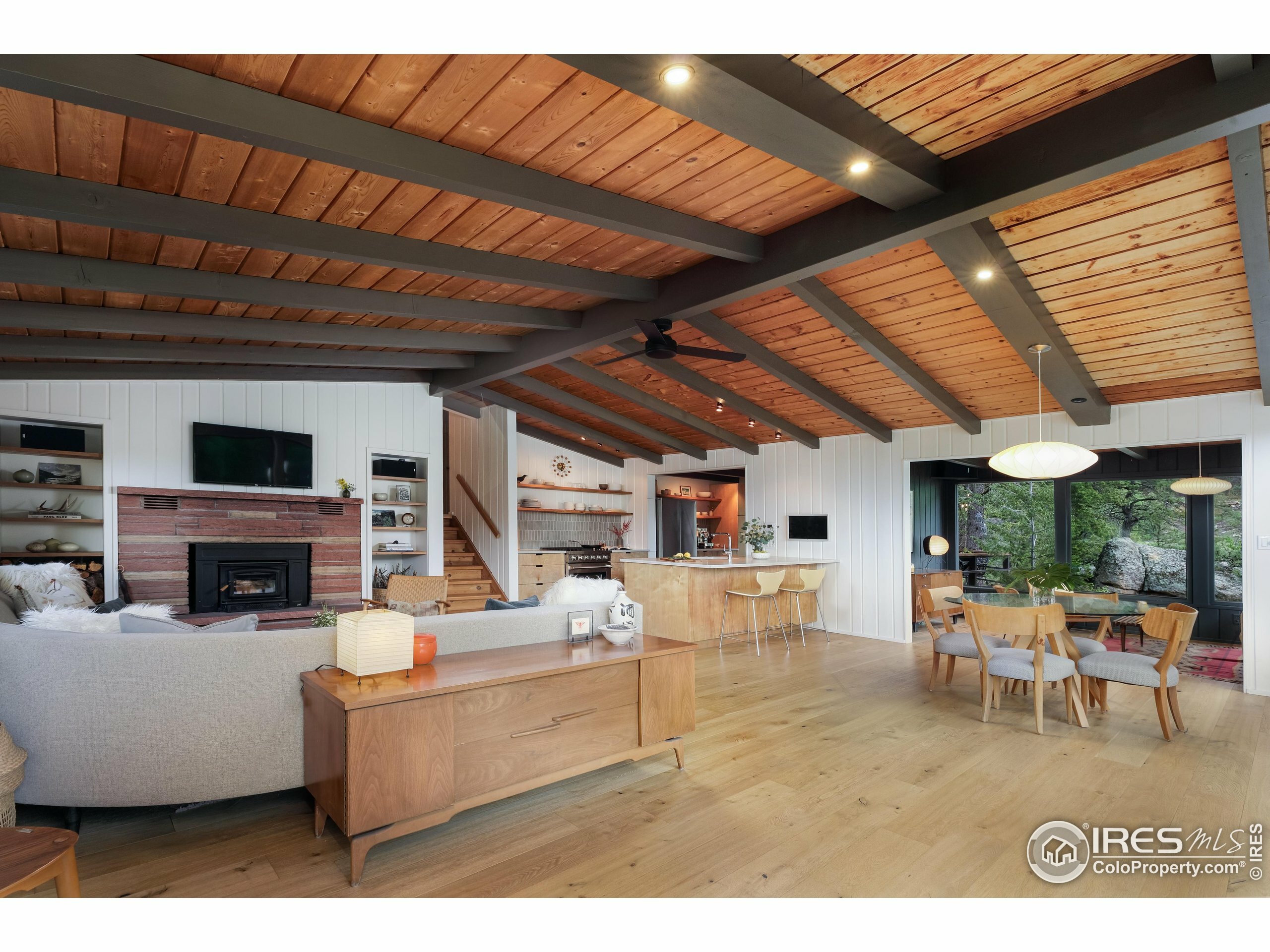 Property Photo: 451 Cedar Dr CO 80540