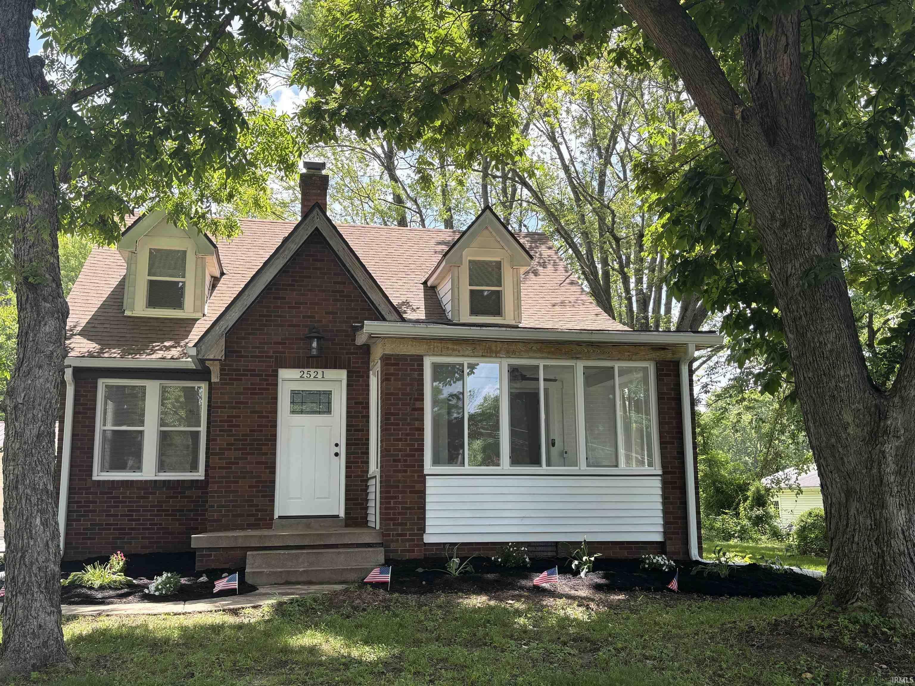 2521 N Red Bank Road  Evansville IN 47720 photo