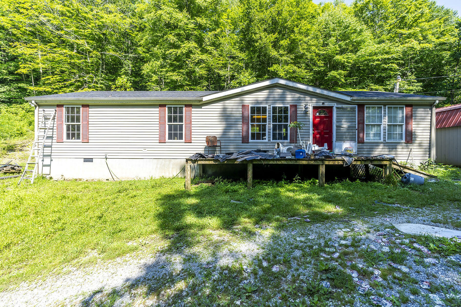 Property Photo: 596 Little Doe Creek Road KY 40336
