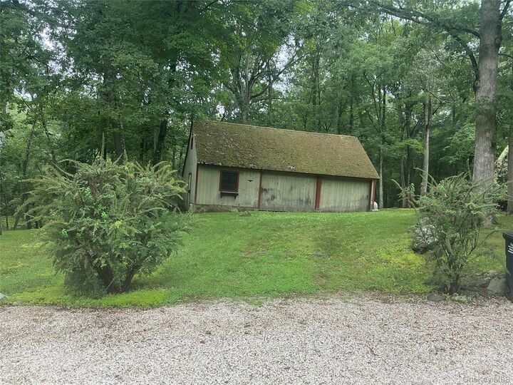 Property Photo: 118 Old Mill River Road NY 10576