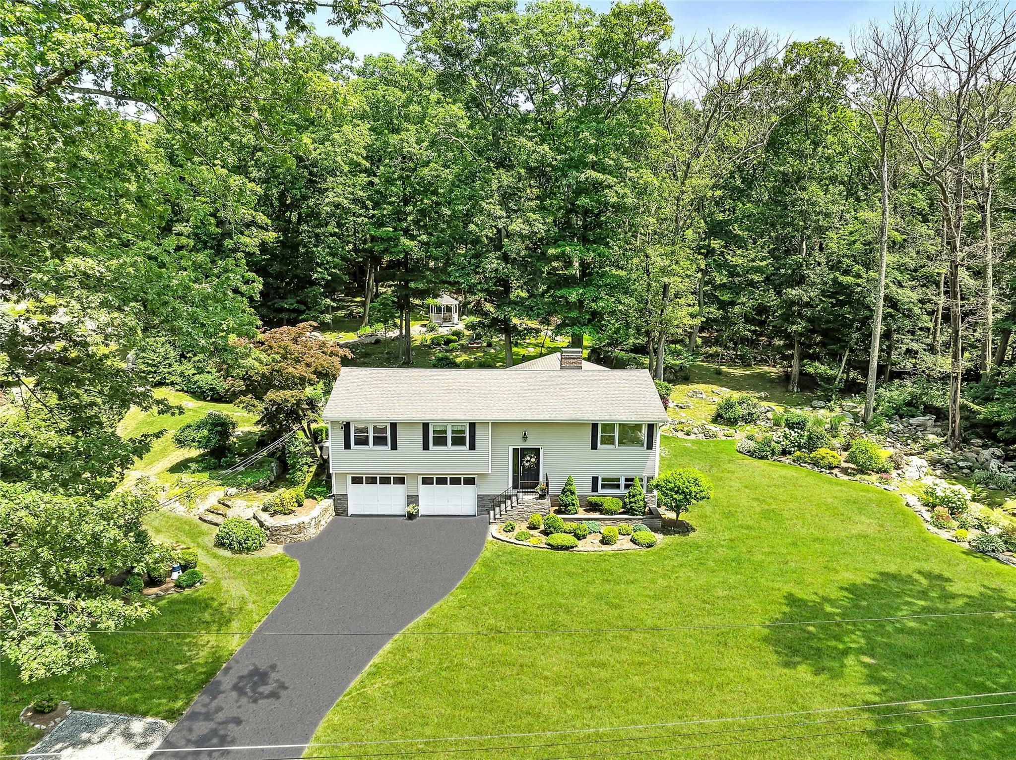 Property Photo: 69 Clove Brook Drive NY 10516