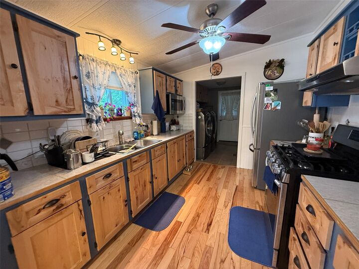 Property Photo: 128 Brittany Terrace 128 NY 12575