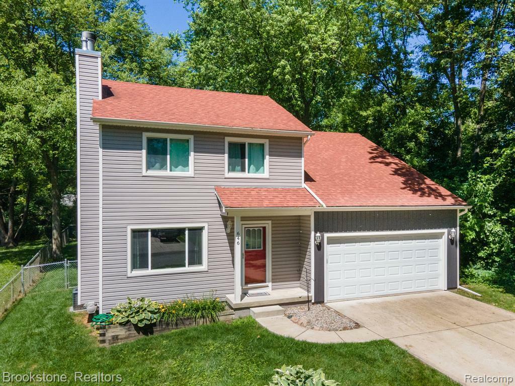646 Alan Drive  Lake Orion MI 48362 2800 photo