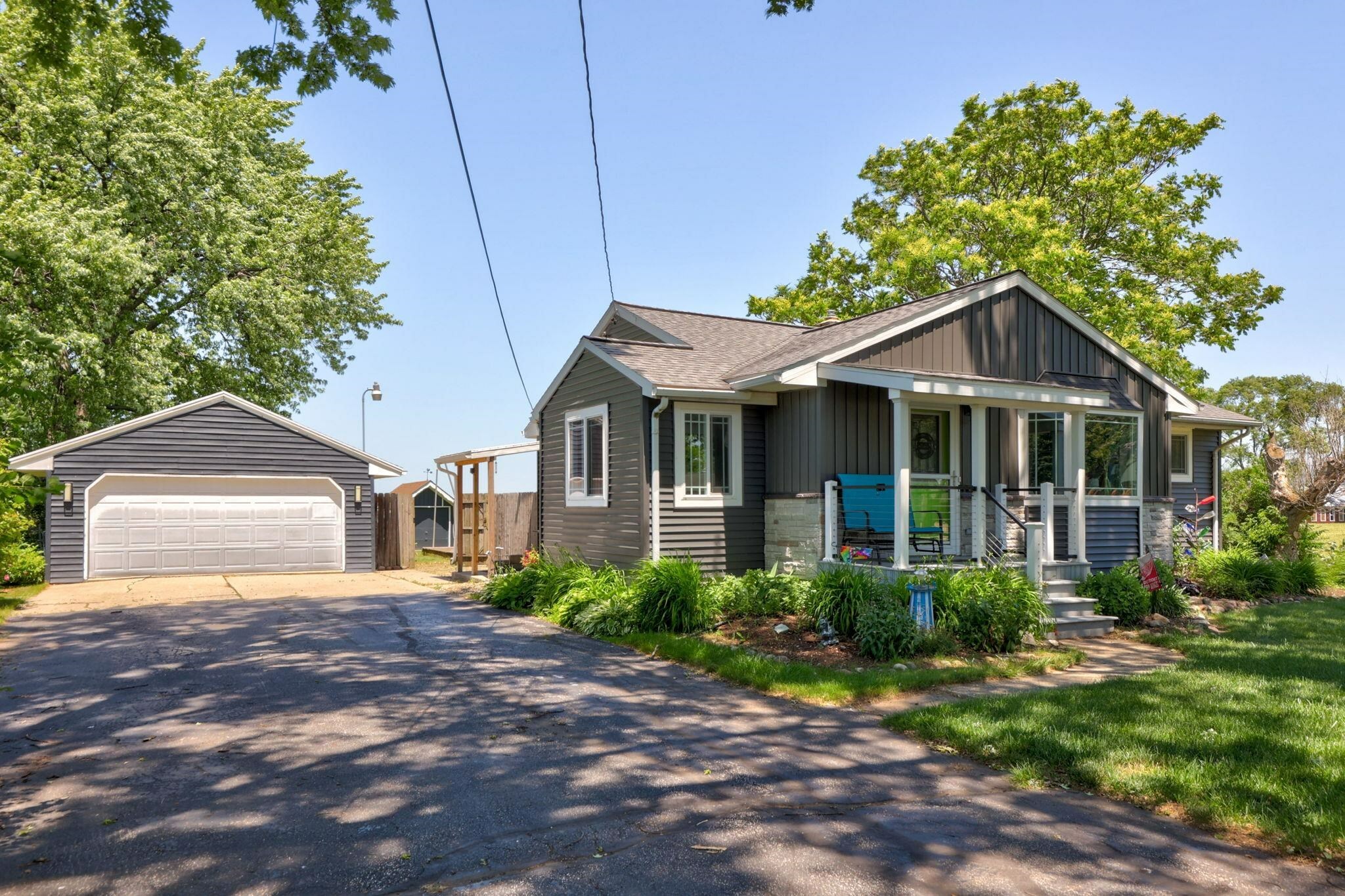 Property Photo: 5255 E Holland Road MI 48601