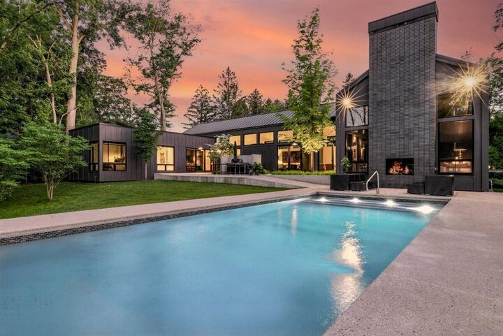 Property Photo: 9125 Pier Street MI 49116