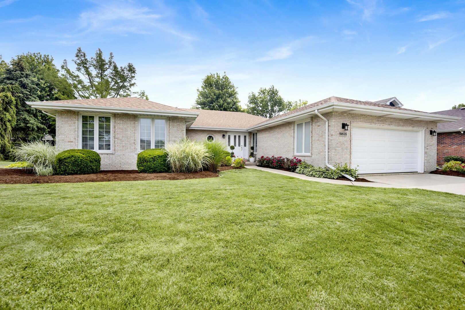 Property Photo: 19635 Swanberg Lane IL 60448