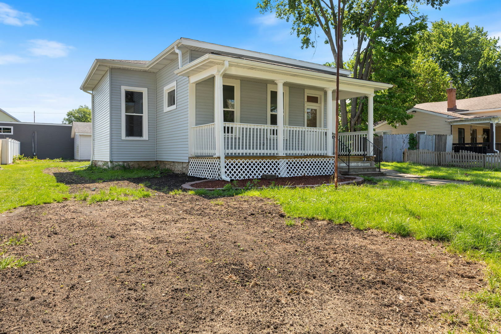 Property Photo: 718 Sycamore Street IL 61350